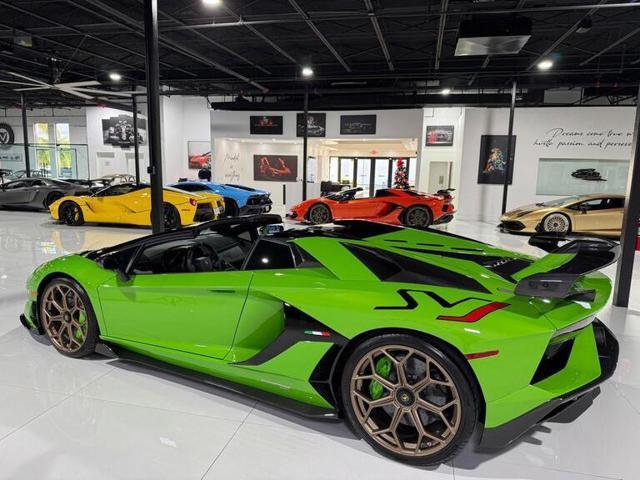 LAMBORGHINI Aventador SVJ 6.5 V12 Roadster 6.5 W12 770HP "VERDE MANTIS"