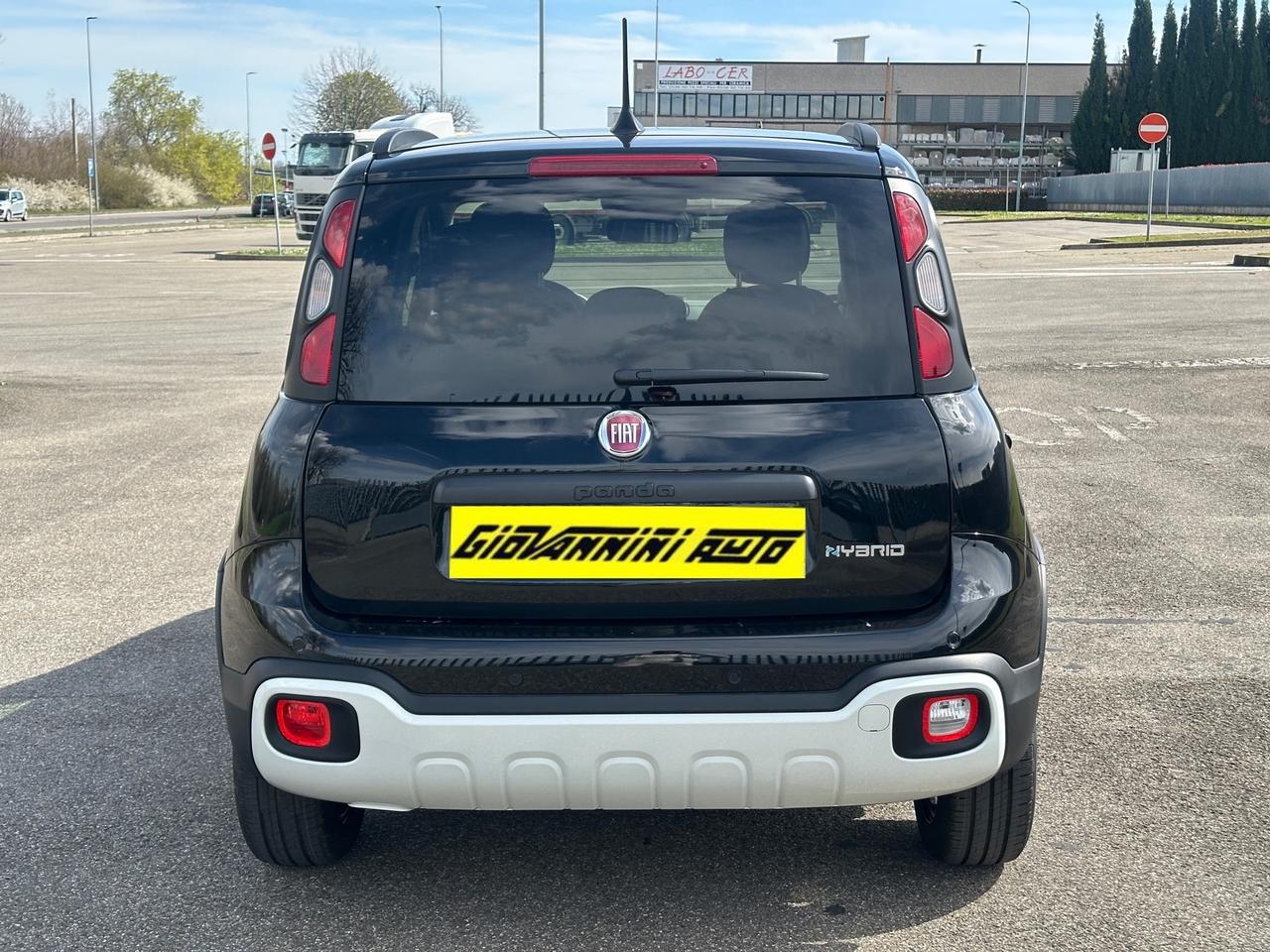 Fiat Panda Pandina 1.0 FireFly 65 CV Hybrid Cross