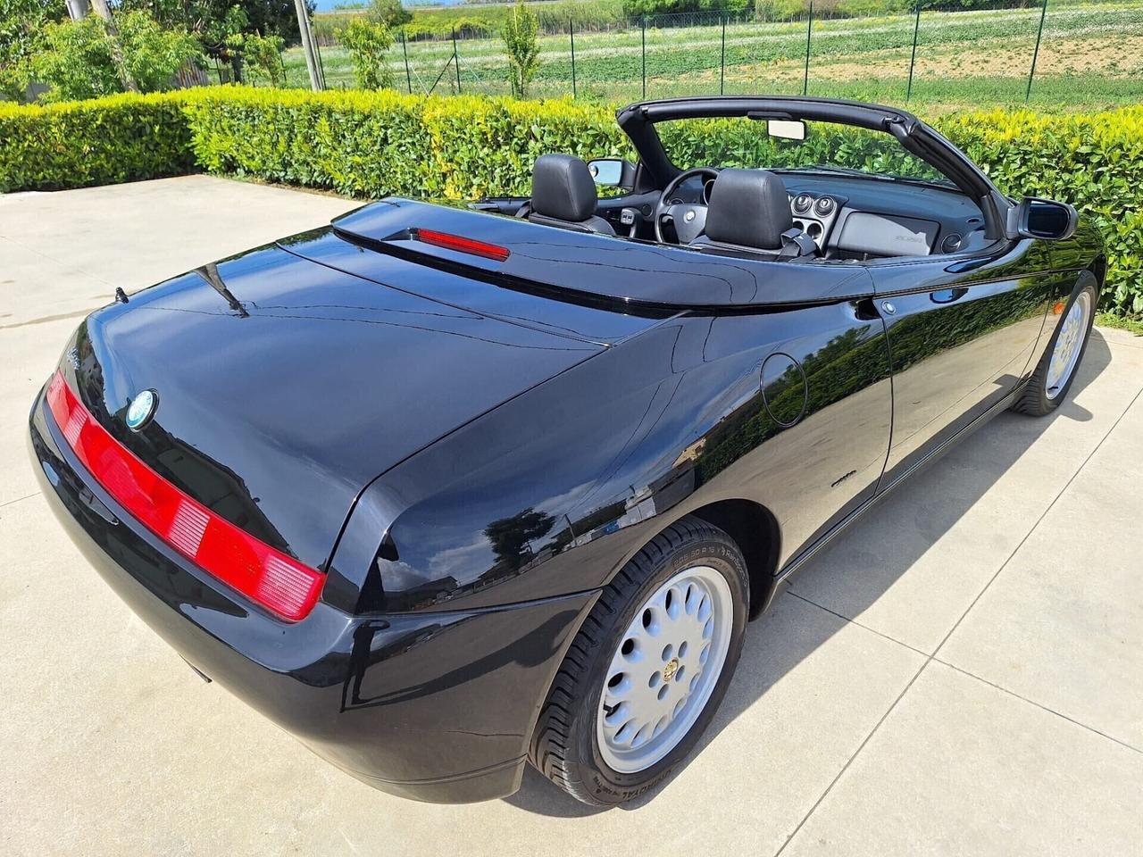 Alfa Romeo GTV 1.8i 16V Twin Spark Cabriolet