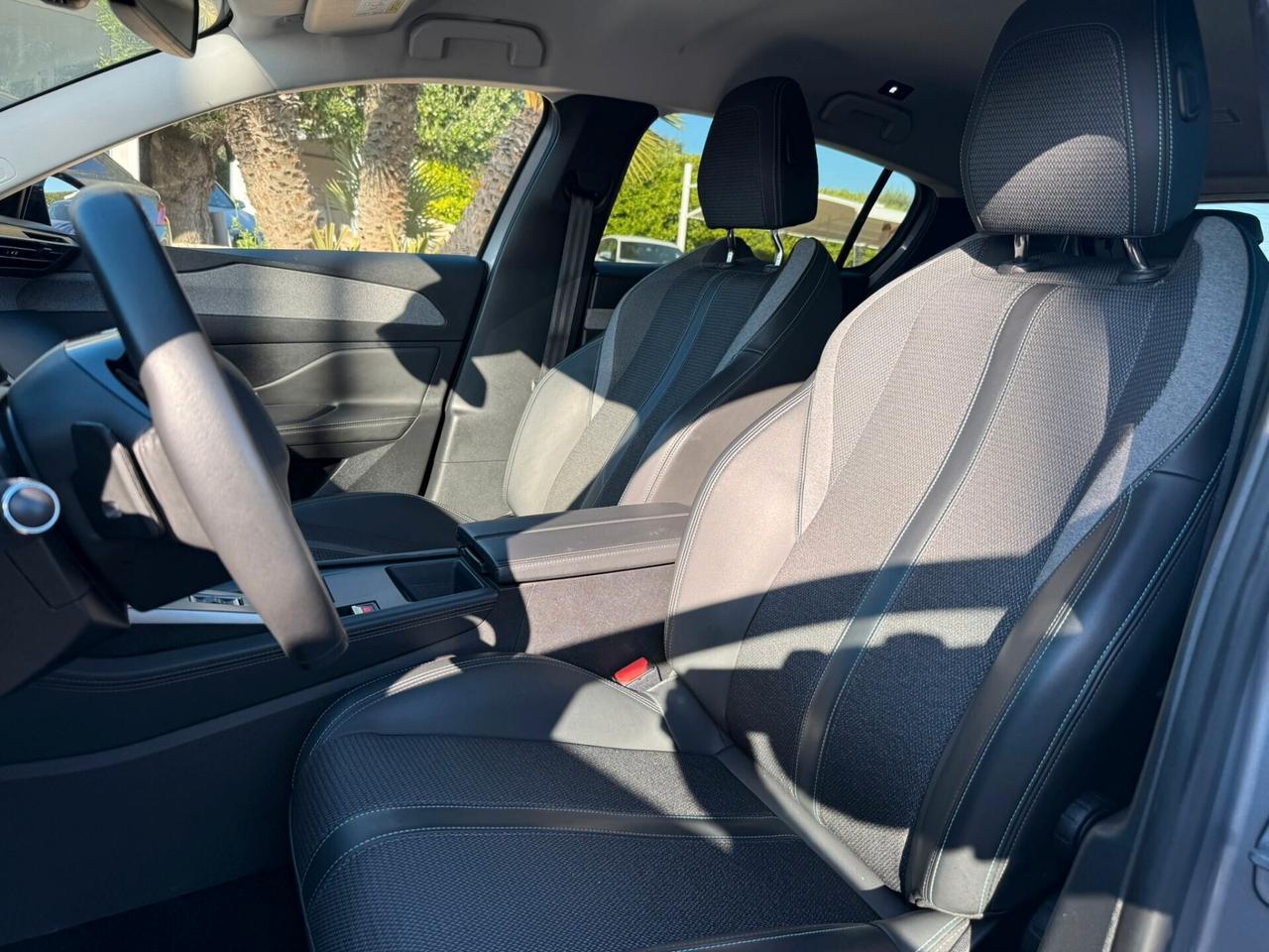 Peugeot 308 BlueHDi 130CV S&S EAT8 Allure Pack