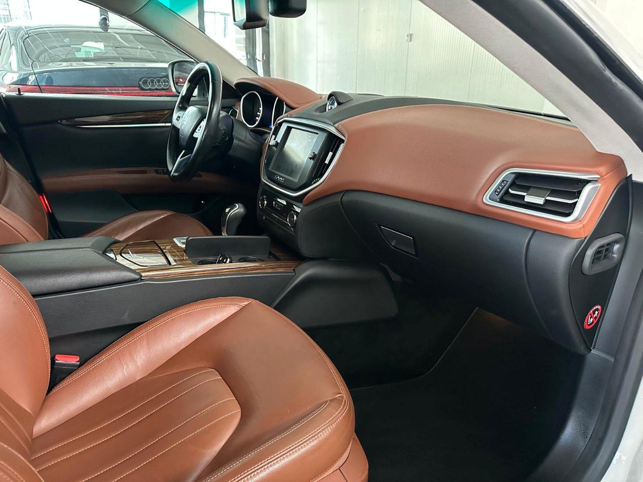 Maserati Ghibli 3.0 V6 ds 250cv auto