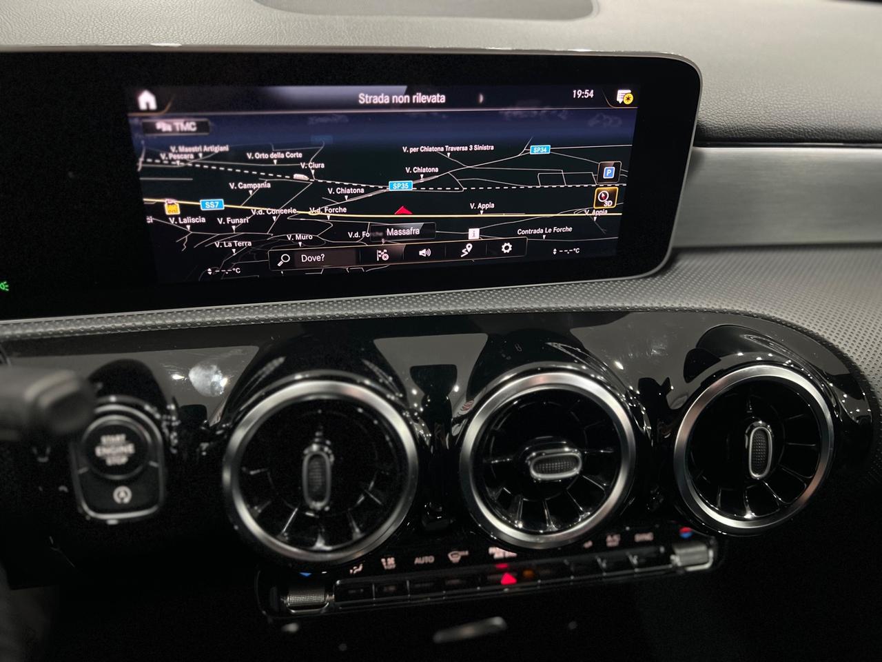 Mercedes Benz A180d Premium AMG aut. 116 cv