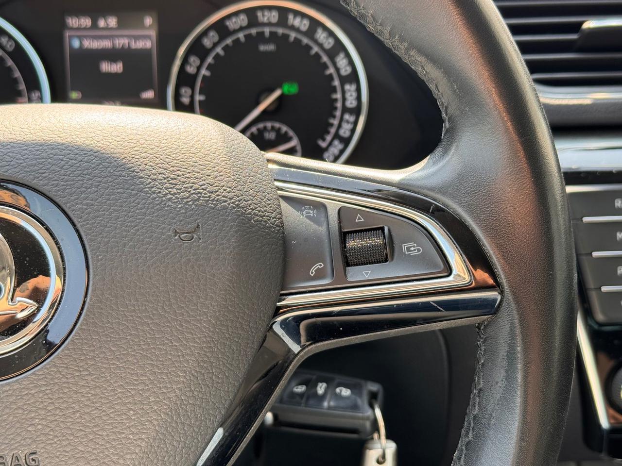 Skoda Superb Executive 2.0 TDI #12030