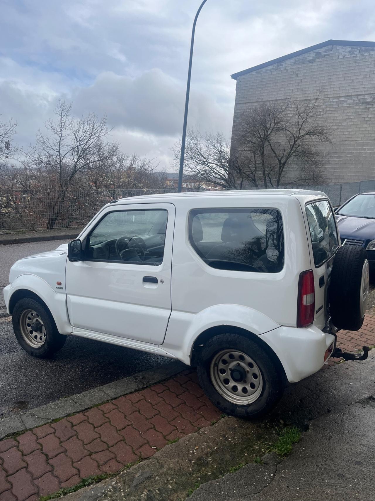 Suzuki Jimny 1.5 DDiS cat 4WD