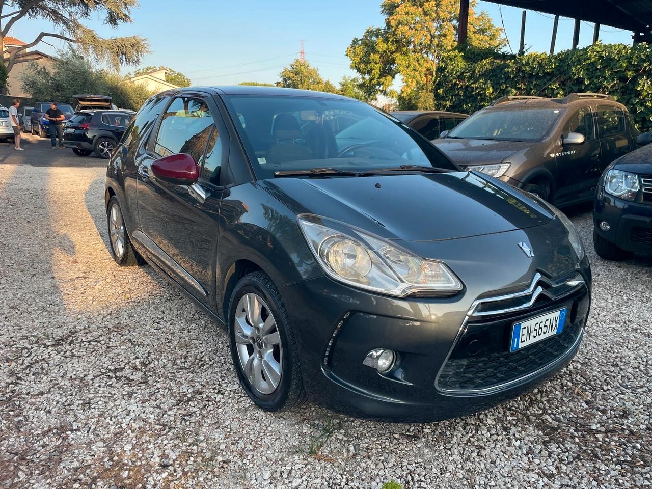 Ds DS3 3 1.4 HDi 70 Just Black