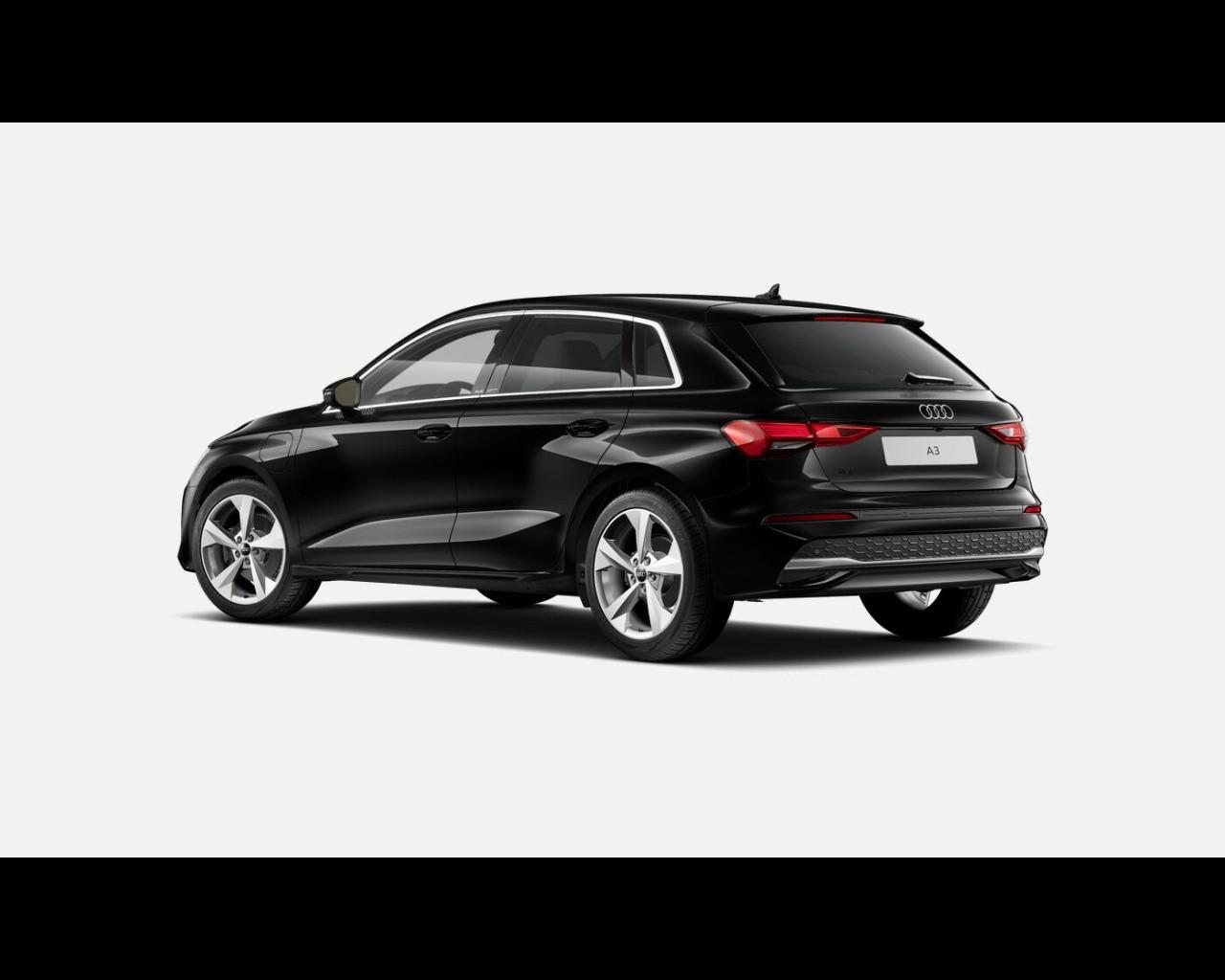 AUDI Audi A3 Sportback Business Advanced 40 TFSI e 150 kW S tronic