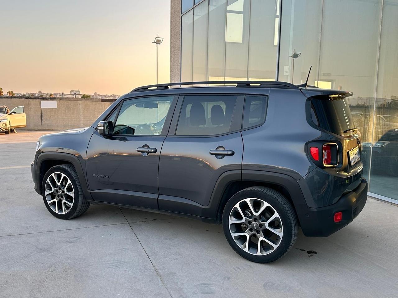 Jeep Renegade 1.5 Turbo T4 MHEV 2wd 130cv DCT