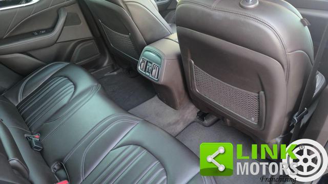 MASERATI Levante V6 275CV Q4 Granlusso