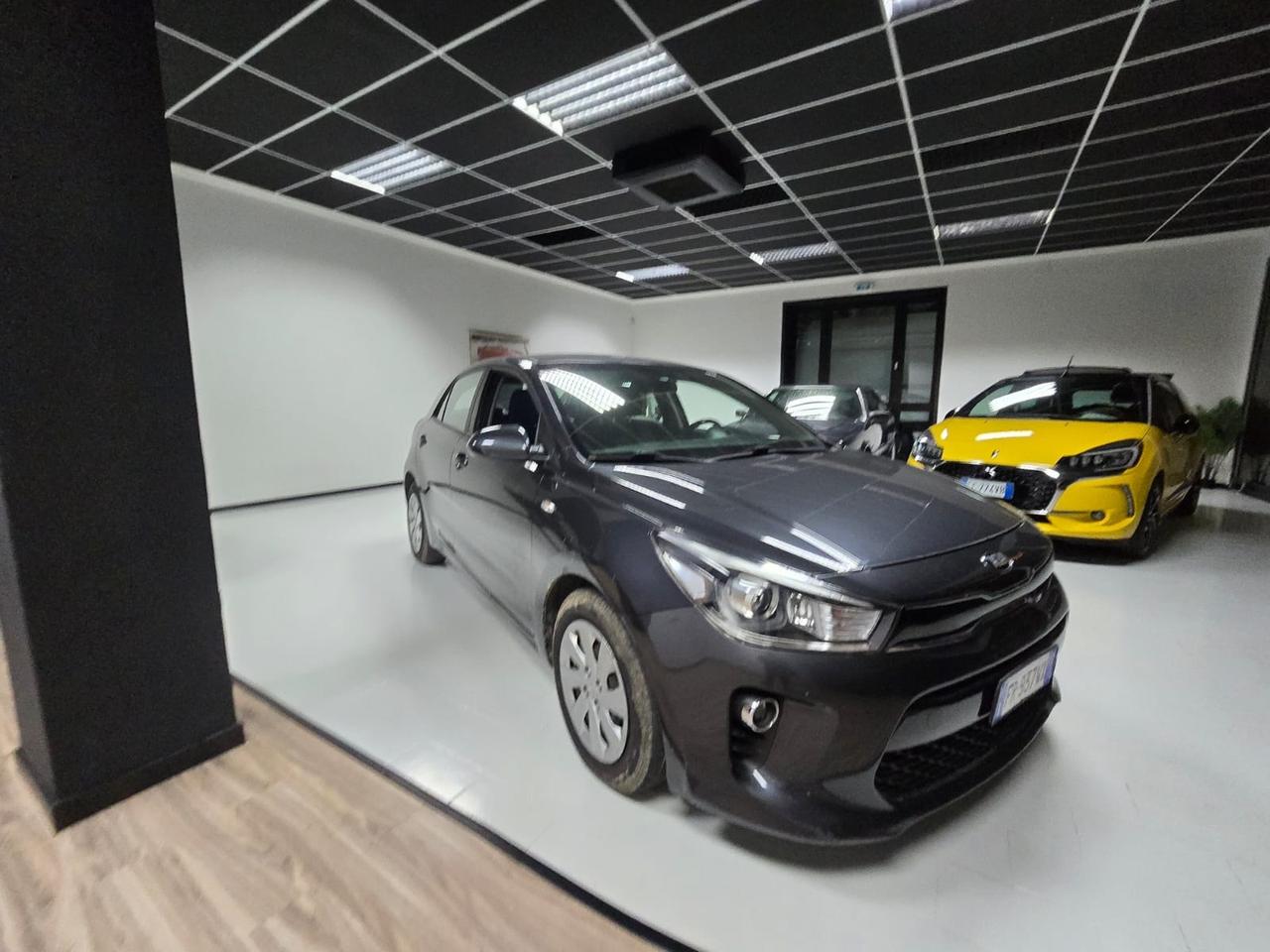 Kia Rio 1.4 CRDi 90CV 5 porte Cool