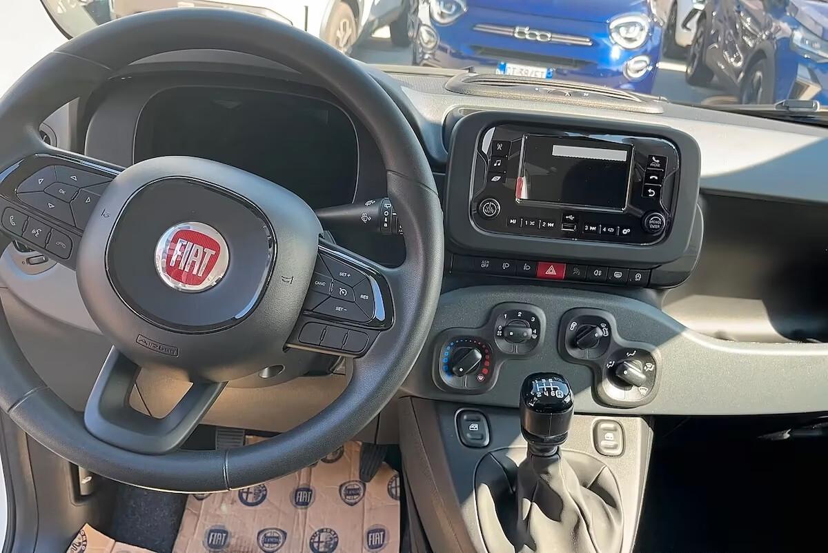 Fiat Panda 1.0 FireFly S&S Hybrid Pandina KM0