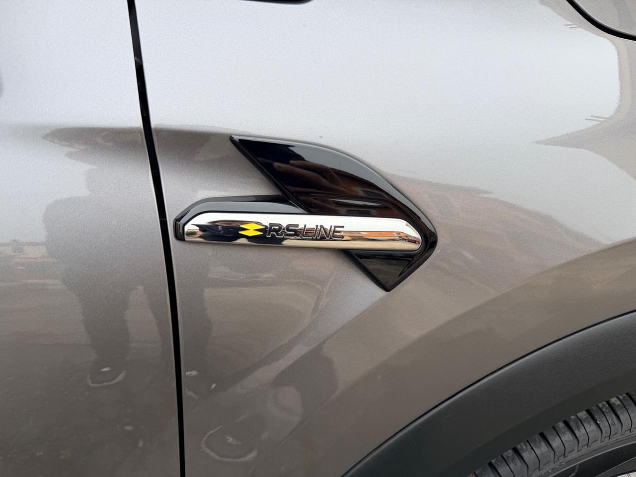 Renault Captur Full Hybrid E-Tech 145 CV RS Line