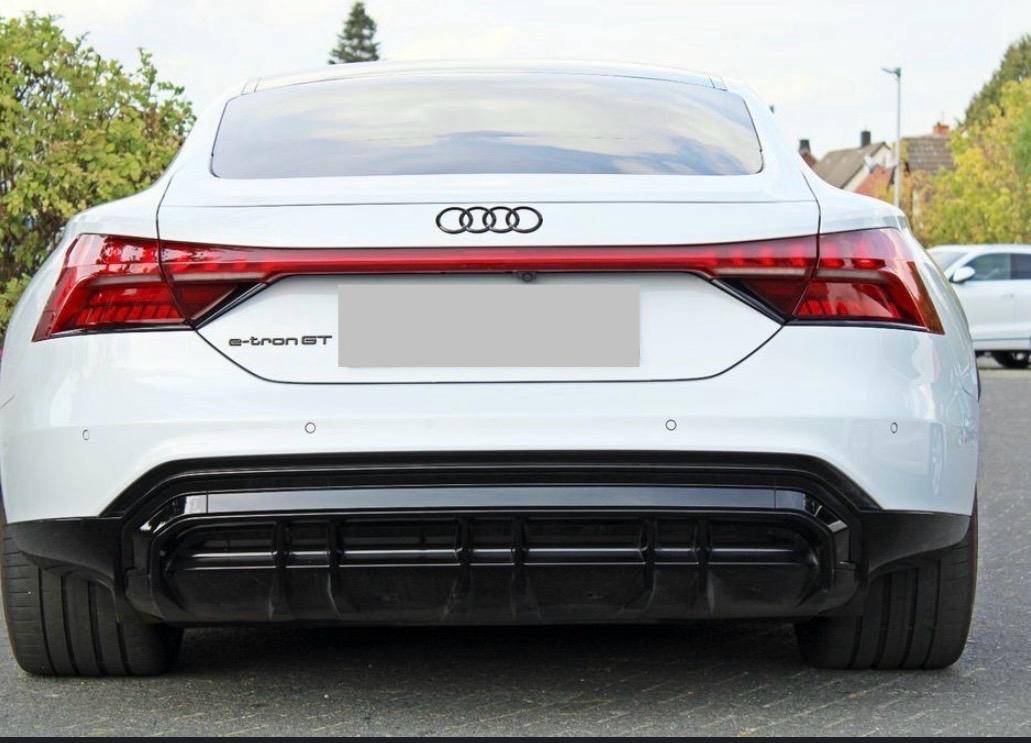 Audi E-tron GT quattro