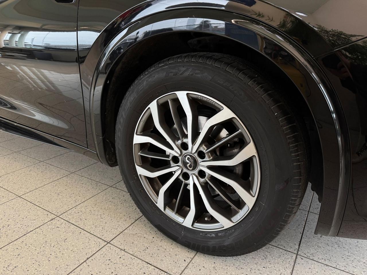 INFINITI Q30 1.6t Business 122cv - PREZZO REALE!