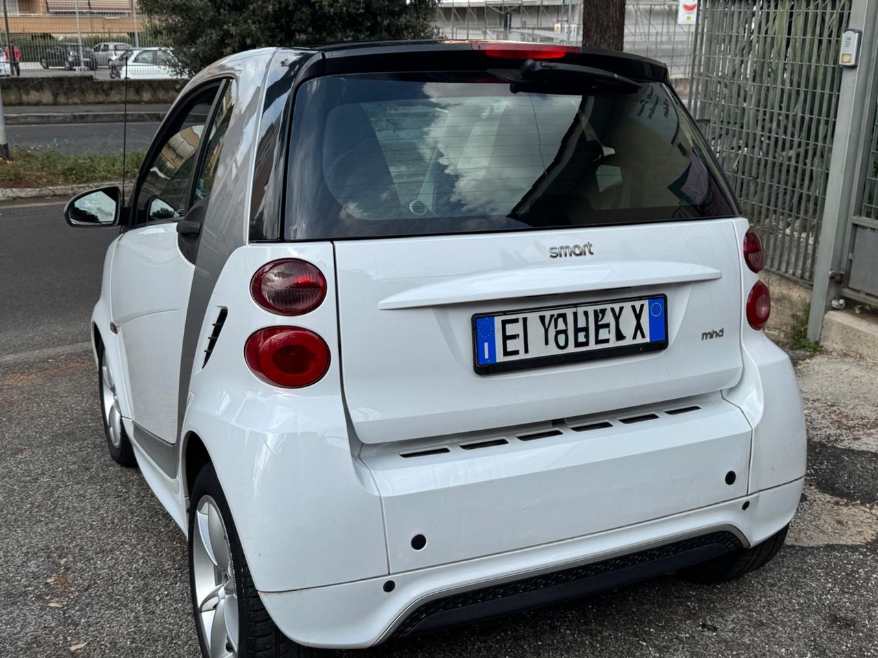 Smart ForTwo 1000 62 kW coupé pulse