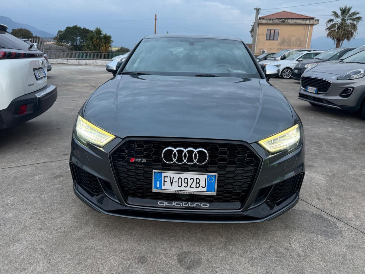 Audi A3 RS 3 Sedan TFSI quattro S tronic
