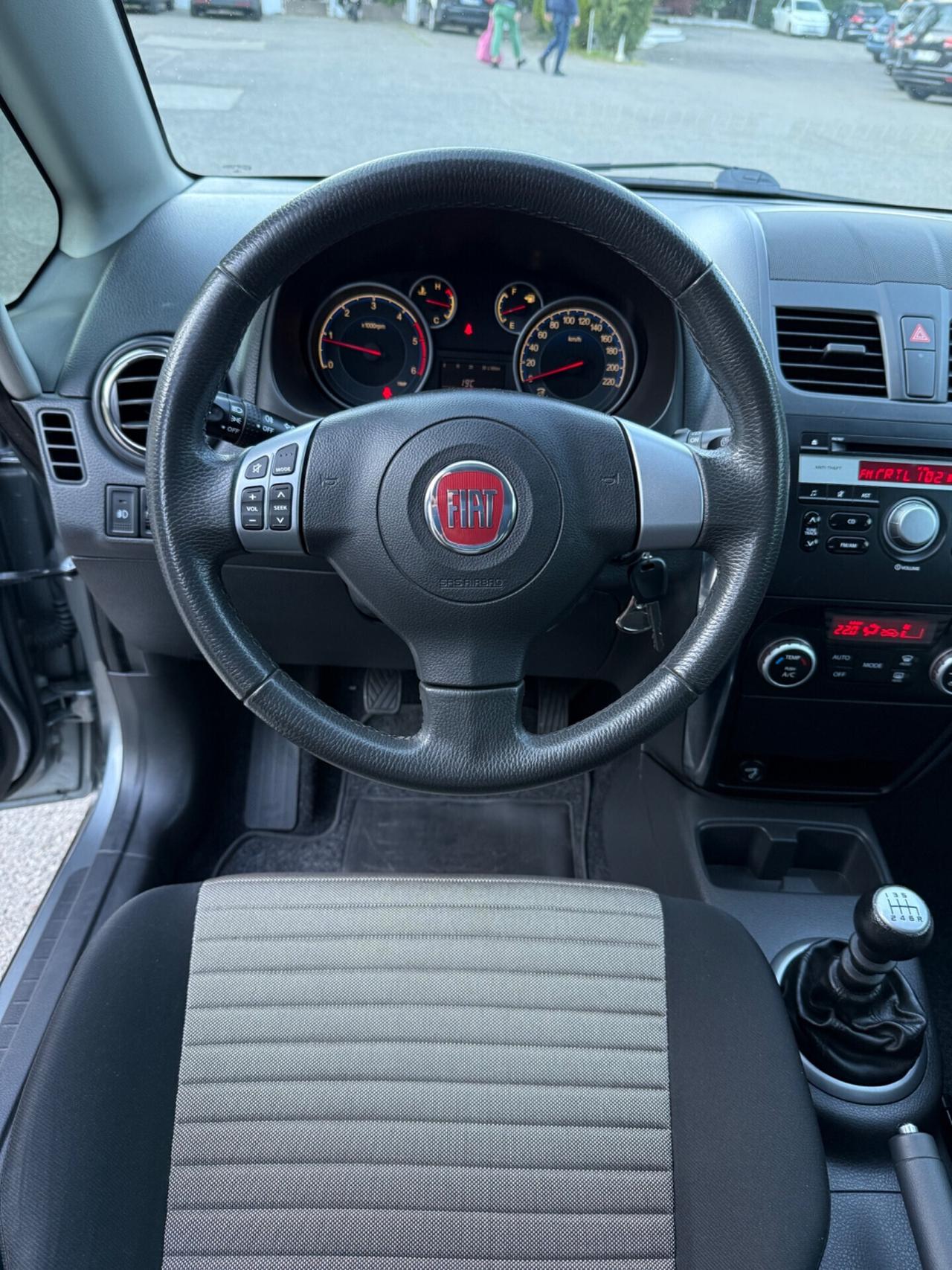Fiat Sedici 2.0 MJT 16V DPF 4x4 Experience