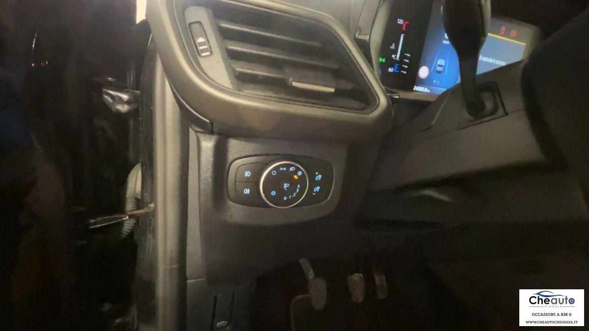 FORD - Tourneo Courier - 1.0 EcoBoost Titanium