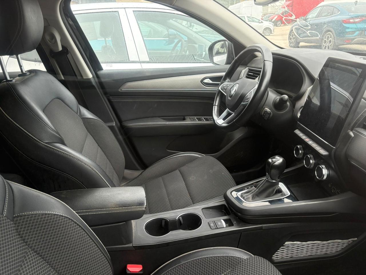 Renault Arkana Hybrid E-Tech 145 CV Intens