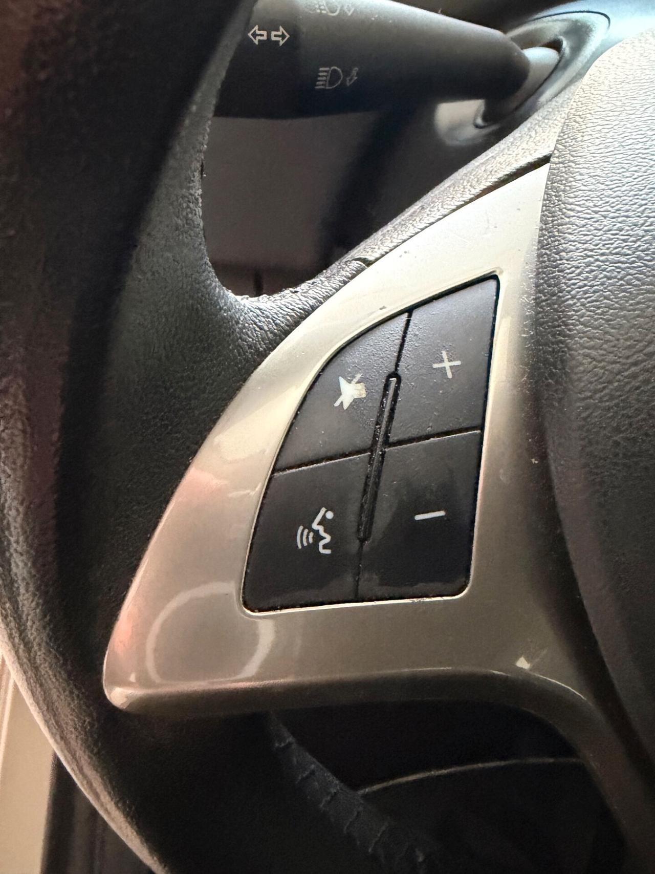 LANCIA YPSILON 1.2 69 CV 5 PORTE PLATINUM