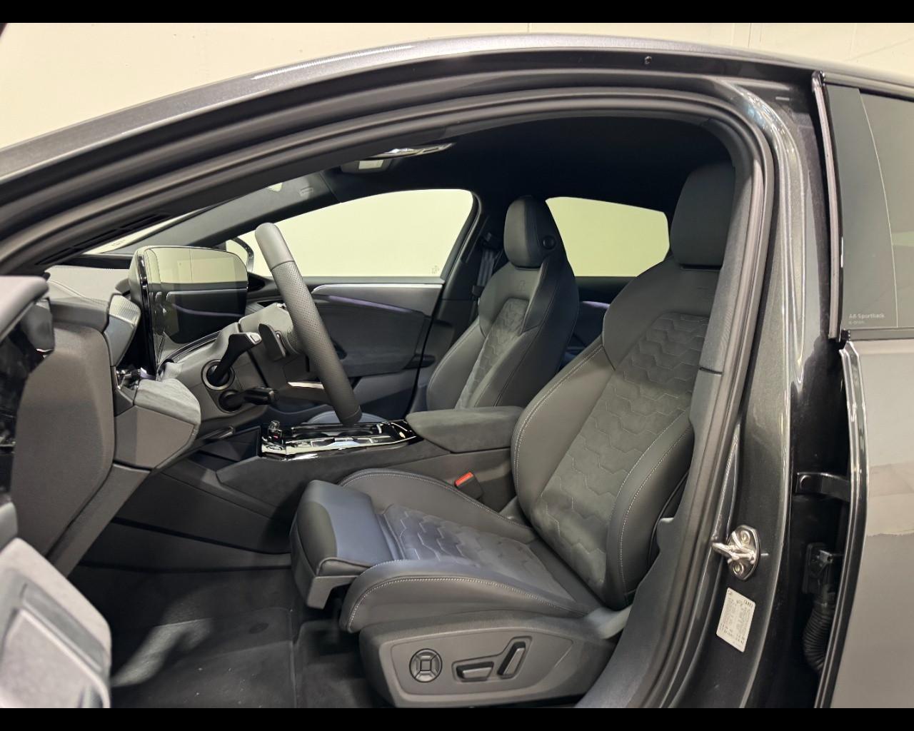 AUDI A6 SPORTBACK E-TRON PERFORMANCE S LINE EDITION 270kW - RENT TO BUY