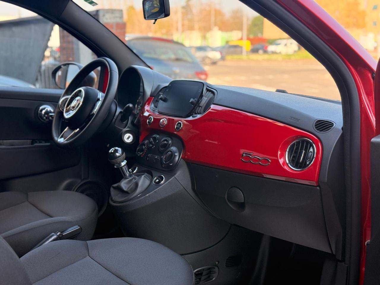 Fiat 500 1.0 Hybrid Red