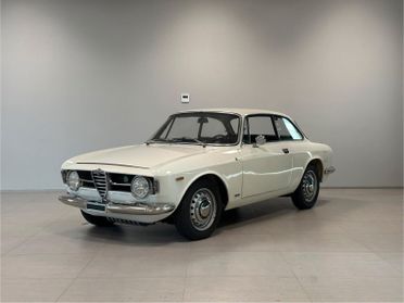 Alfa Romeo GT SCALINO