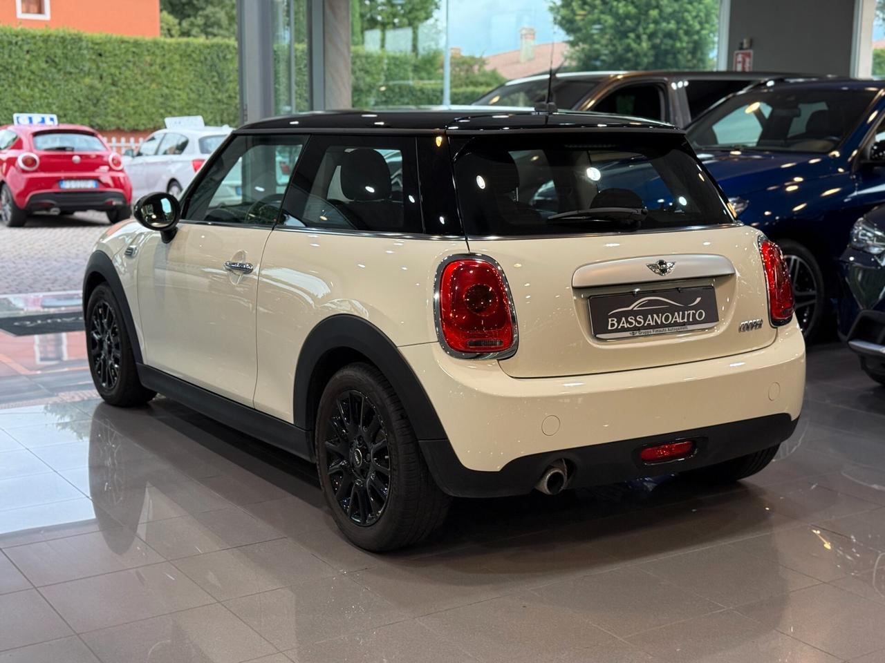 Mini F55-F56 2014 1.5 3p 79.000 KM!!