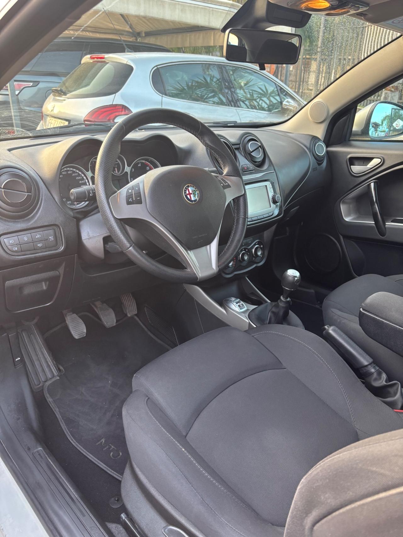Alfa Romeo MiTo 1.3 JTDm 85 CV S&S Distinctive 2015