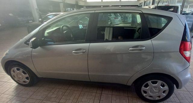 MERCEDES-BENZ A 150 BlueEFFICIENCY Premium Gpl