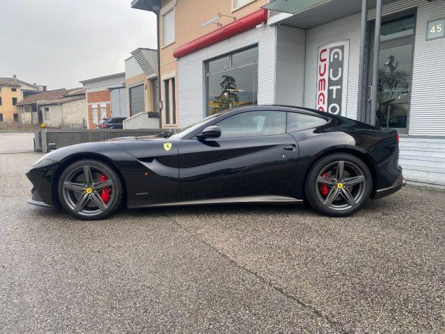 FERRARI F12 berlinetta