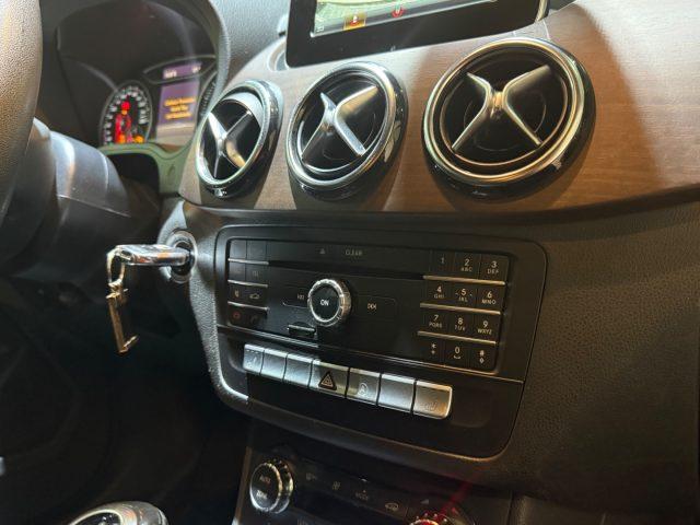 MERCEDES-BENZ B 180 d Sport TUA DA ?199,00 MENSILI