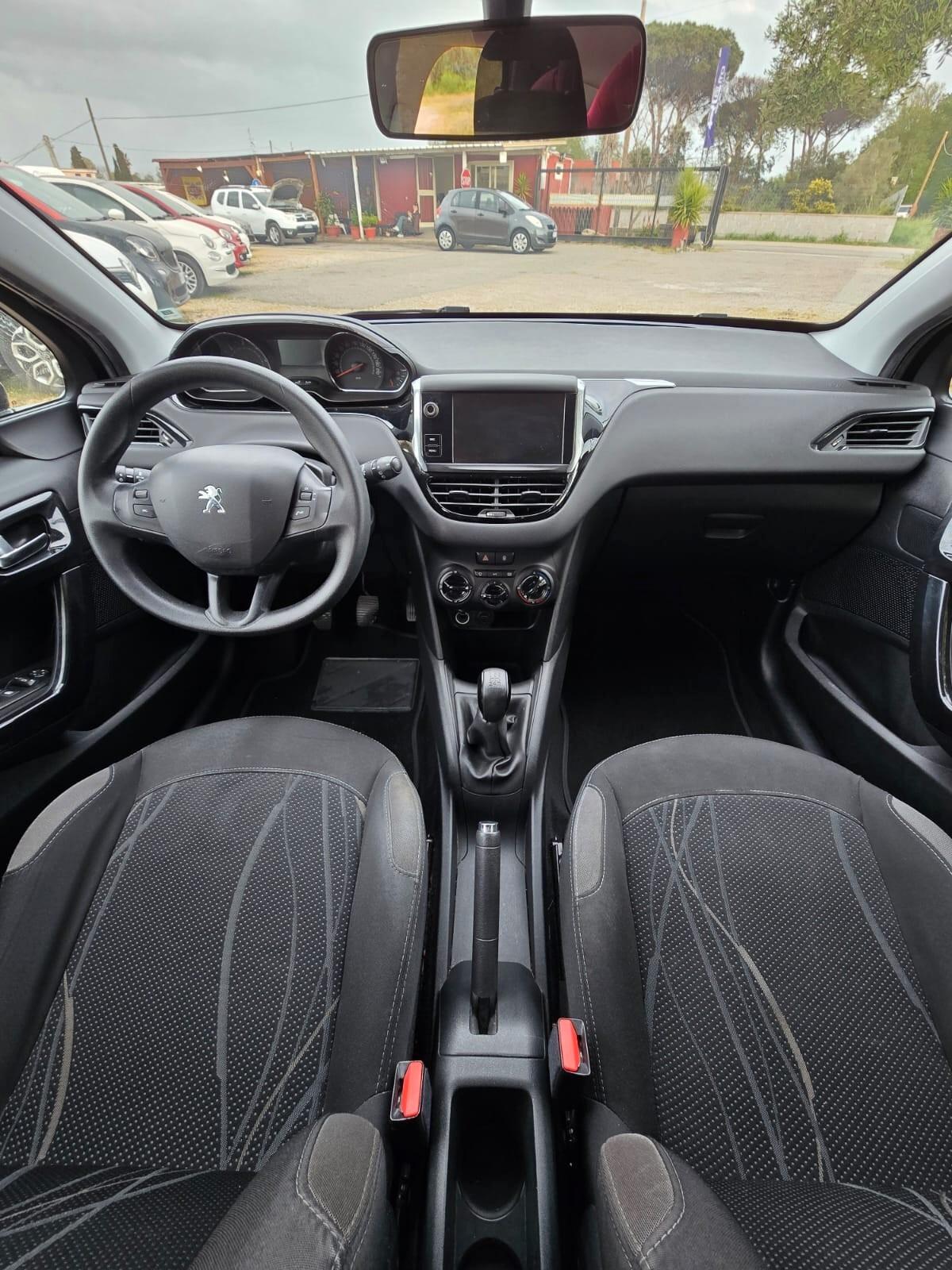 Peugeot 208 1.4 HDi 68 CV 5 porte Access