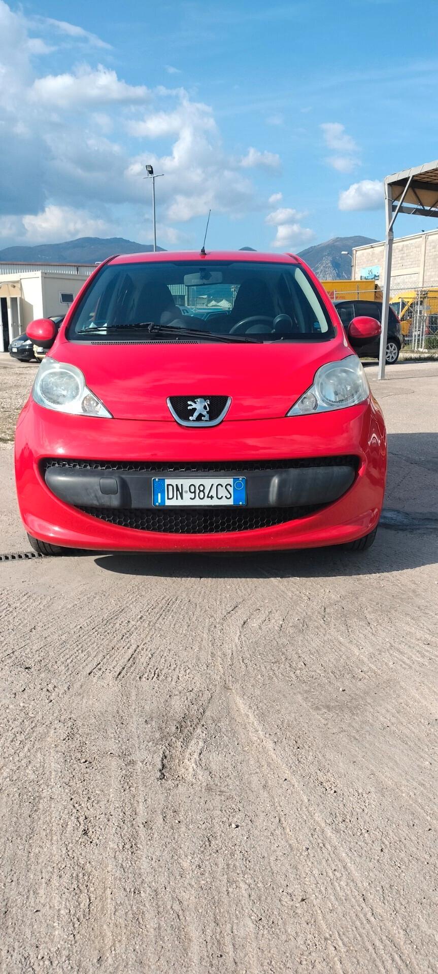 Peugeot 107 1.0 68CV 5p. Plaisir