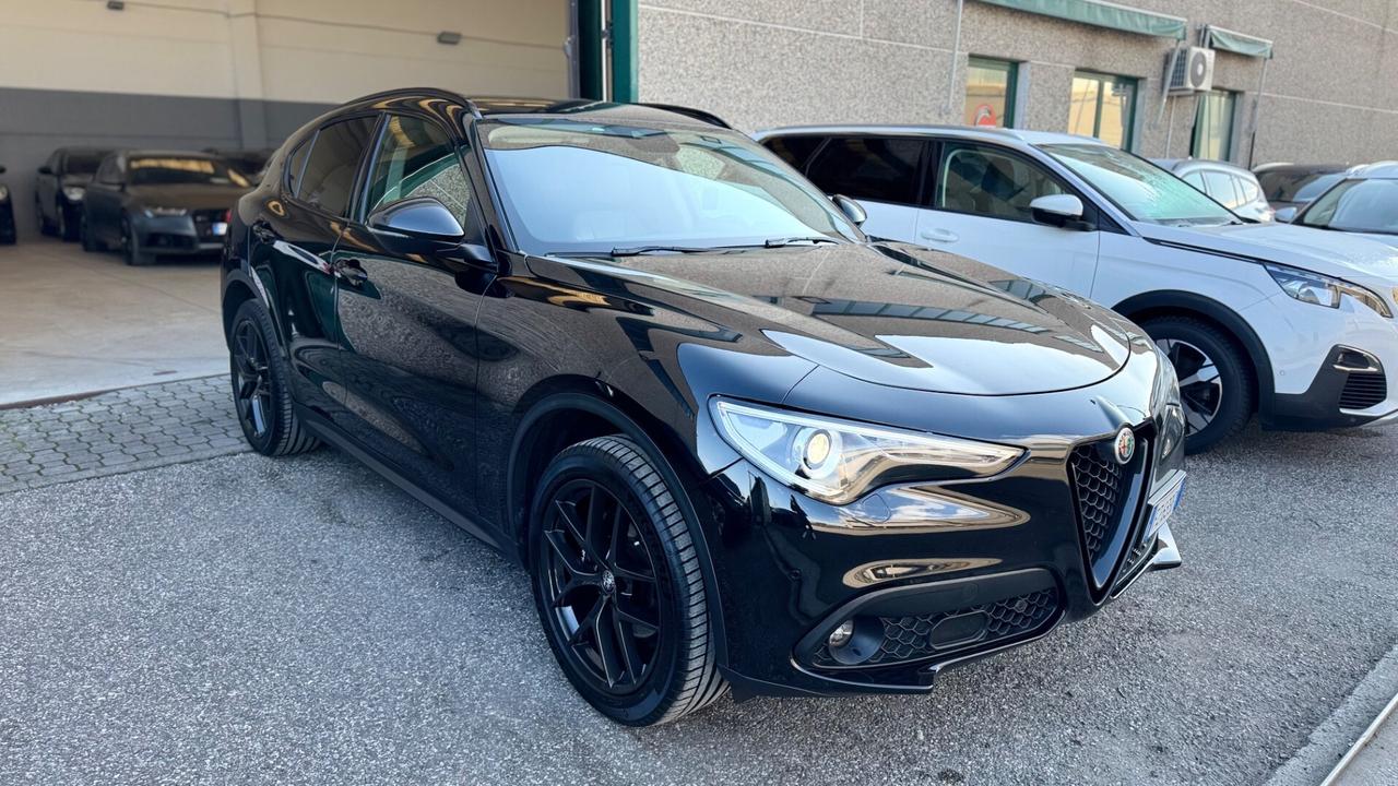 Alfa Romeo Stelvio 2.2 Turbodiesel 210 CV AT8 Q4 B-Tech