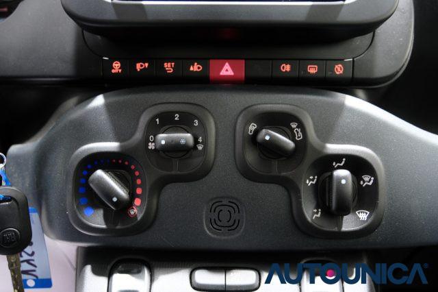 FIAT Panda 1.0 CITY LIFE S&S HYBRID NEOPATENTATI