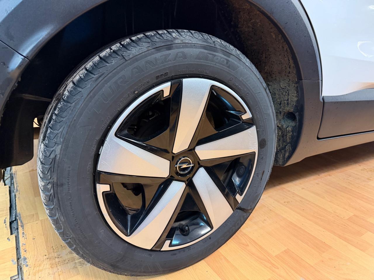 Opel Crossland 1.2 benz 2022 fullopt 50.000km