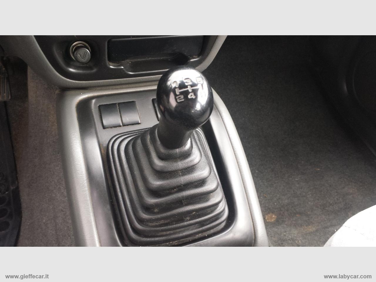 SUZUKI Grand Vitara 1.6i 16V 3p.