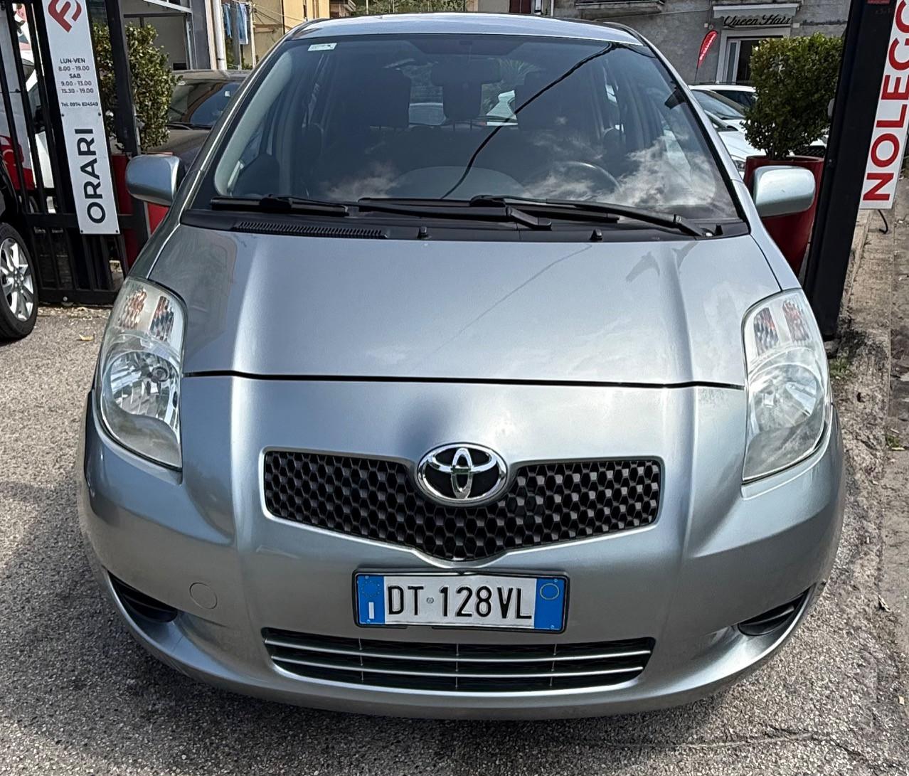 Toyota Yaris 5 Porte Yaris 5p 1.0 Sol