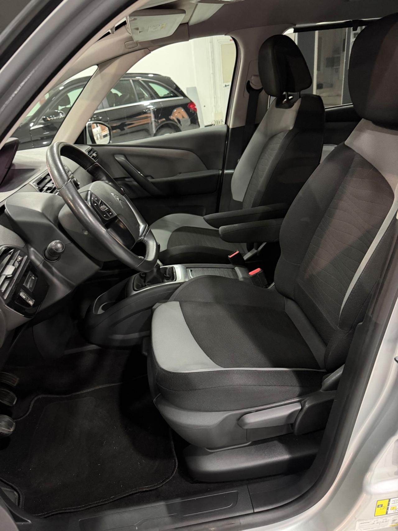 Citroen Grand C4 Picasso 1.6 HDi 115 Seduction