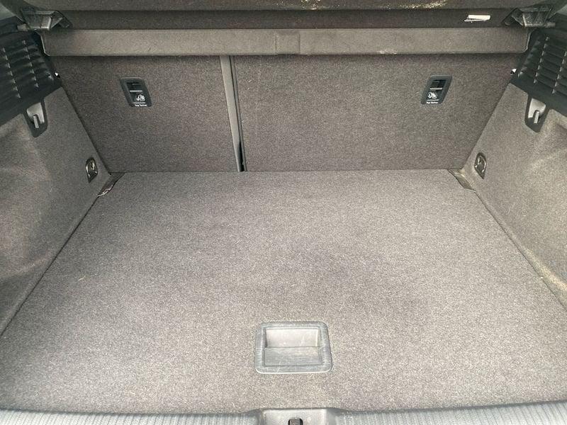 Audi Q2 30 1.6 tdi Business s-tronic my19