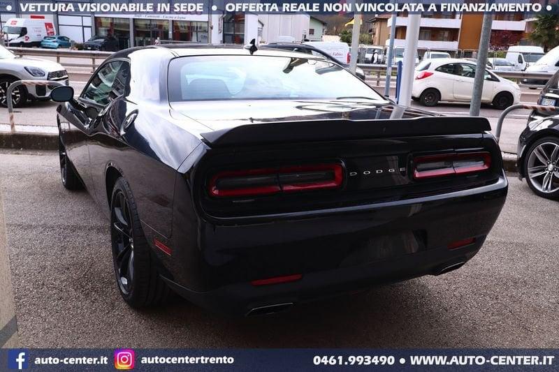 Dodge Challenger 3.6 V6 AT8 SXT *EUROPEA
