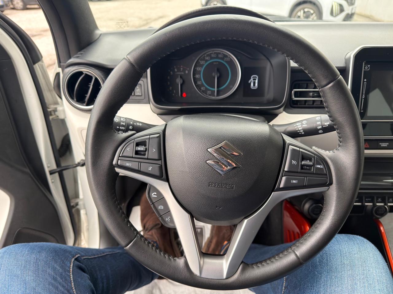 Suzuki Ignis 1.2 Dualjet iTop AGS