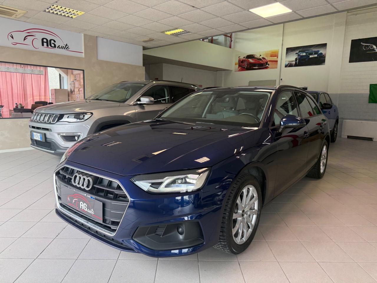 Audi A4 Avant 35 TDI/163 CV S tronic Business Advanced