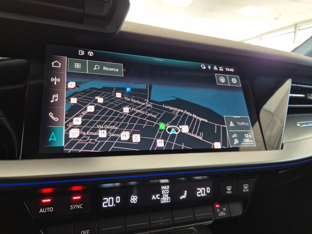 Audi A3 30 TDI S-tronic Business Advanced