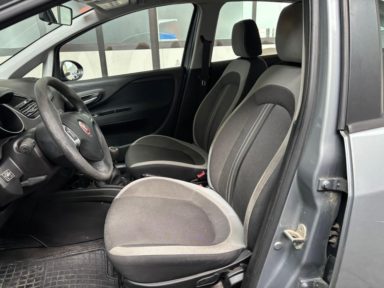 Fiat Punto 1.4 S&S 8V 5 porte Lounge