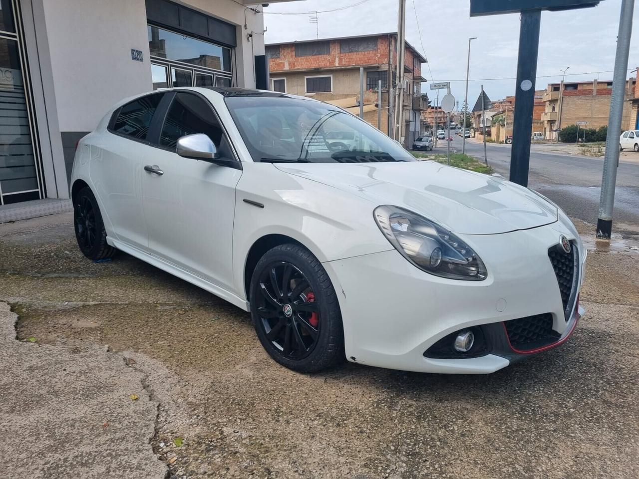 Alfa Romeo Giulietta 1.6 JTDm-2 105 CV TETTUCCIO PELLE
