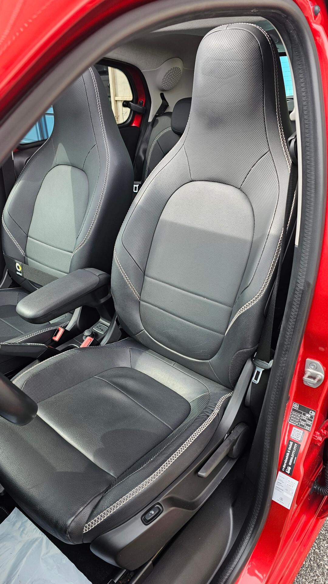 Smart ForFour BRABUS XCLUSIVE CABRIO 0.9 Turbo 109cv TwinamicUNIPRO' FULL OPT