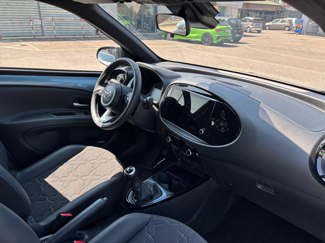 Toyota Aygo X 1.0 VVT-i 72 CV 5 porte Active UNIPRO', FULL FULL, Km 11000, PREZZO VERO!!!!!!!