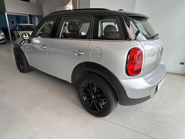 Mini Cooper D Countryman 2.0 Business Automatica