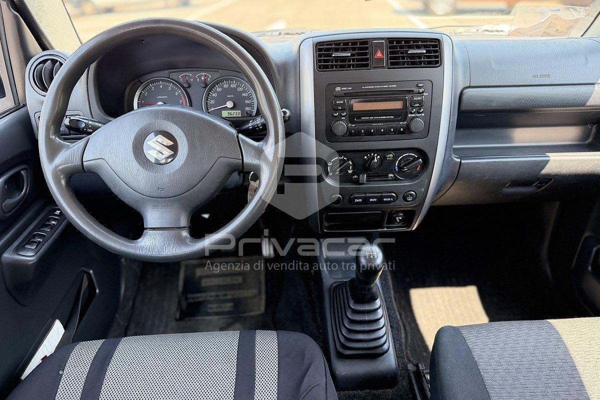 SUZUKI Jimny 1.3i 16V cat 4WD JLX Più
